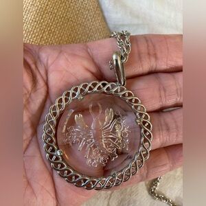 Trifari Vintage Scorpio Intaglio Pendant Necklace Zodiac‎ Horoscope